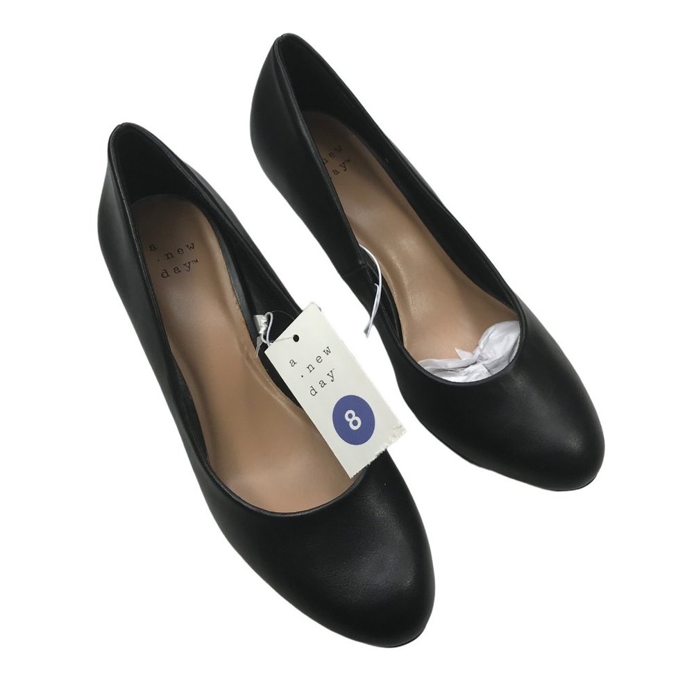 A New Day Women's Size 8 Heels 2 Inch Shoes Black New With Tags